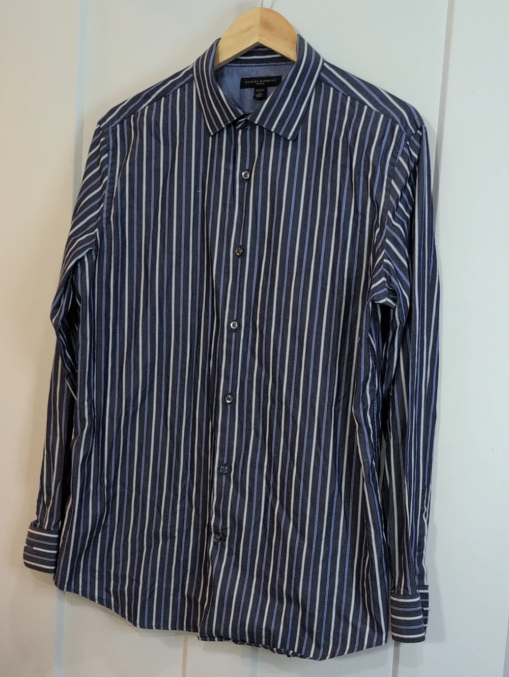 Banana Republic Light Blue Textured Fitted Shirt
